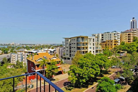Mountway Holiday Apartments - Accommodation Adelaide 2