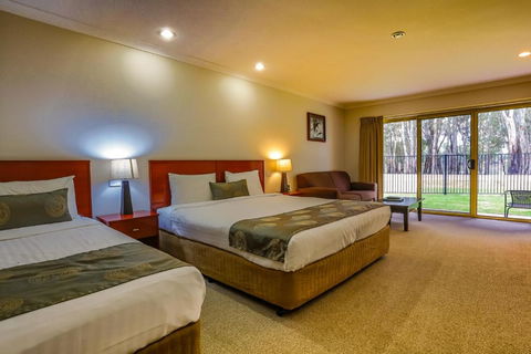 Murray Waters Motor Inn & Apartments - Accommodation Adelaide 0