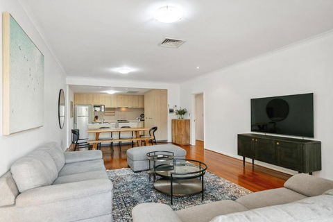 NAIR6C - Freo Soul - Accommodation Adelaide 0
