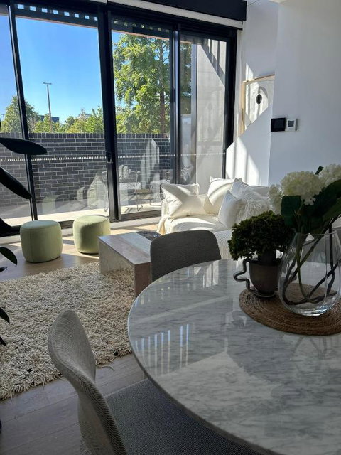 New & Modern Loft 1bd W/Pool&Gym - Accommodation Adelaide 1