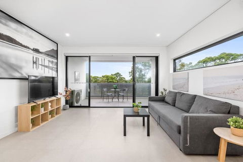 New Modern 2BR 2baths Apt In Homebush Sleeps 6 - Accommodation Adelaide 1