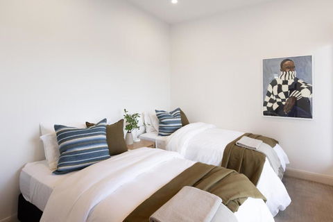 NEW Pleasant View Stays TORQUAY - Accommodation Adelaide 2