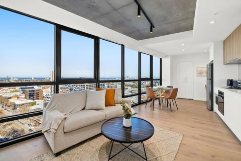 NEW Sensational Southbank Lux - Accommodation Adelaide 0