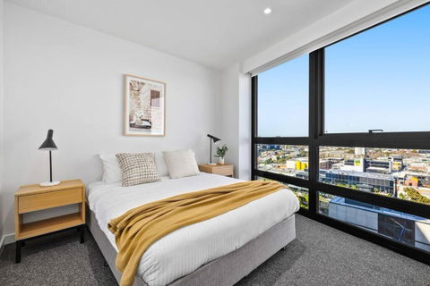 NEW Sensational Southbank Lux - Accommodation Adelaide 1