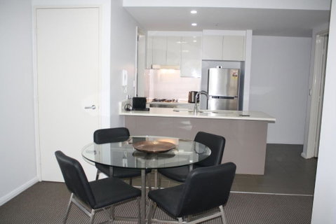 North Sydney Wyndel Apartments-MIL1005 - Accommodation Adelaide 2
