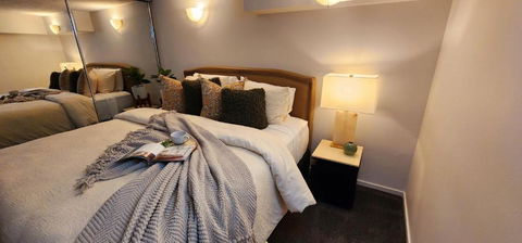 NYC Loft Brisbane, Free Parking! - Accommodation Adelaide 0