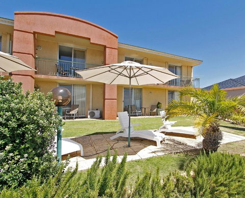 Ocean View Motel - Accommodation Adelaide 1