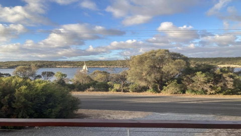 Off The Net - New Listing - Esplanade Property With Views Of The Channel - Accommodation Adelaide 0