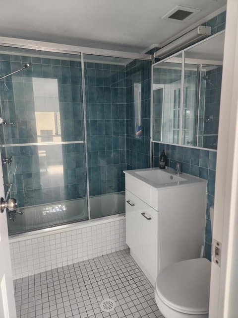 Pacific Surf Absolute Beachfront Apartments - Accommodation Adelaide 2