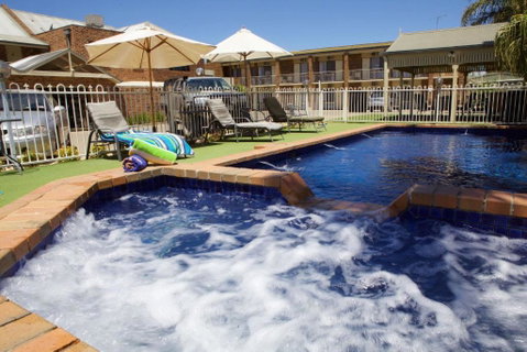Paddlewheel Motel - Accommodation Adelaide 0