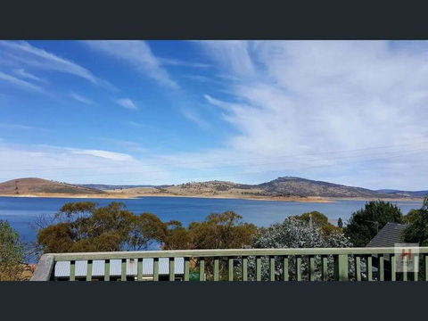 Panoramic Lake View - Accommodation Adelaide 1