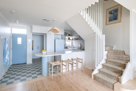 Pearl, Designer Beachfront Retreat, Semaphore Park - Accommodation Adelaide 1