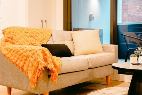 Penny Lane - 2BR Apt In The Heart Of Moonee Ponds - Accommodation Adelaide 2