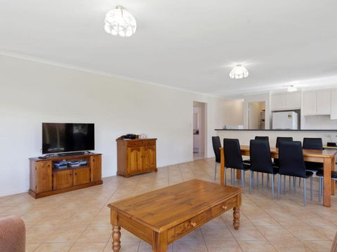 Pets At The Beach 8 Marto Court - Accommodation Adelaide 0