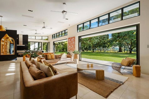 Pine Mountain - Accommodation Adelaide 1