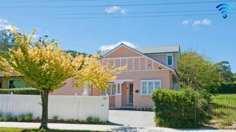 Plum Tree Cottage - Accommodation Adelaide 0