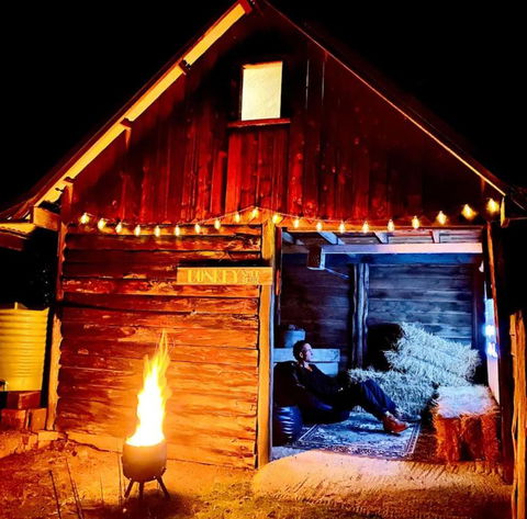 Poets Ode Featuring The Donkey Shed Theatre - Accommodation Adelaide 2