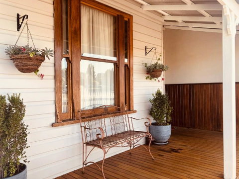 Railway Cottage - Accommodation Adelaide 1