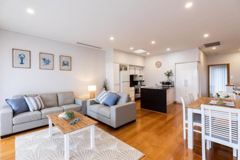 Promenade Unit 4 - Accommodation Adelaide 0