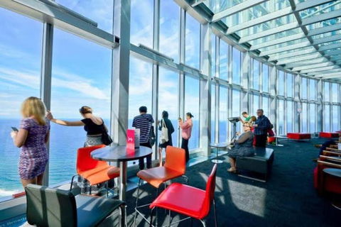 Q1 Skyview Retreat - Level 31 Spectacular Views - Accommodation Adelaide 2