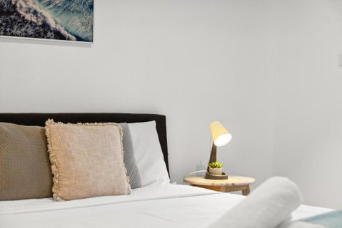 Quaint Double Room - Centrally Located At Glenfield - Shared Bathroom - Accommodation Adelaide 2