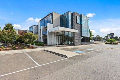 Quality Hotel Taylors Lakes - Accommodation Adelaide 2