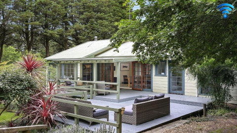 Que Sera - Accommodation Adelaide 0