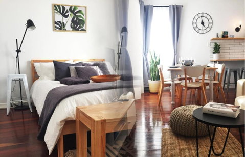 Quick Stroll To The City - Accommodation Adelaide 0