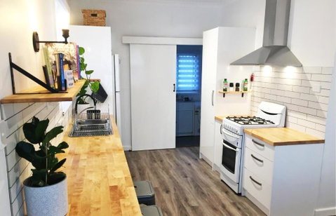 Quick Stroll To The City - Accommodation Adelaide 1