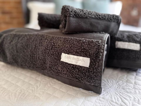 Quiet, 2bdrm Retreat In Tamworth - Accommodation Adelaide 1