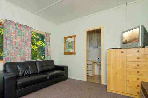 Rainbow Pines Tourist Caravan Park - Accommodation Adelaide 3
