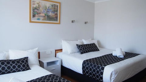 Queanbeyan Motel - Accommodation Adelaide 1