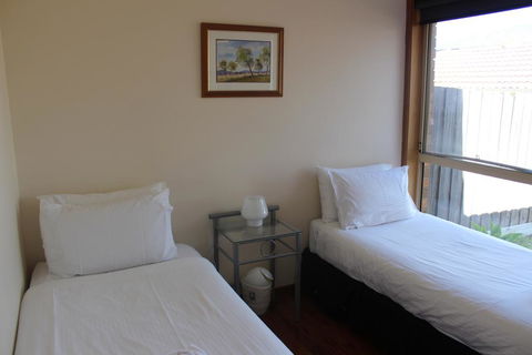 Australian Home Away @ Doncaster Anderson Creek 2 - Accommodation Adelaide 3