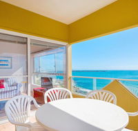 Avalon 4 - right across the road from convent beach - uninterrupted views - Accommodation Adelaide