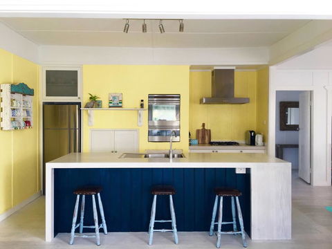 Avalon @Seafarers Beachfront - Accommodation Adelaide 1