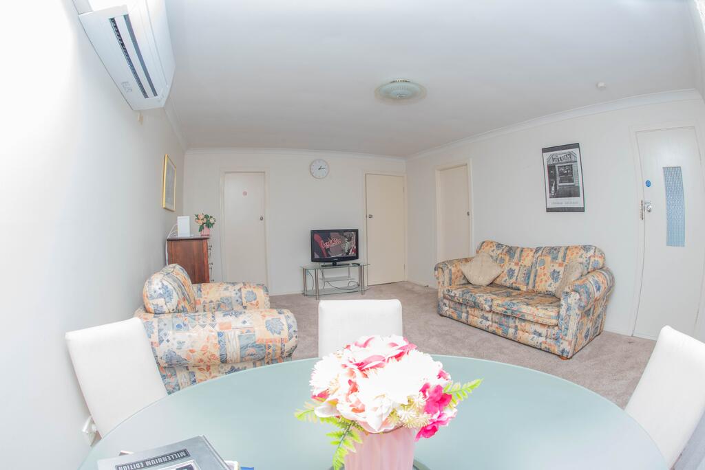 New Lambton NSW Accommodation Adelaide