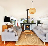 Ayana Beach House - Pet Friendly - Opposite Beach - Accommodation Adelaide
