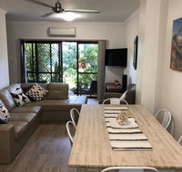 Balcony Apartment Port Douglas - Accommodation Adelaide