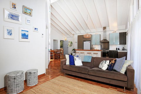 Balena @ Culburra - Pet Friendly - 1 Min Walk To Beach - Accommodation Adelaide 0