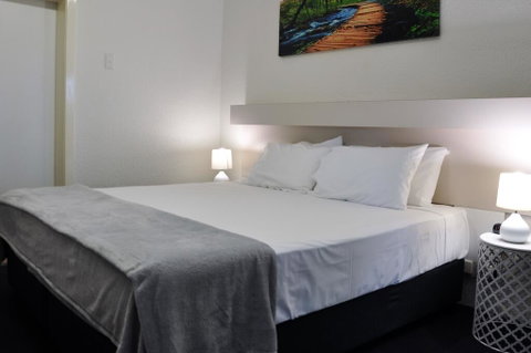 Balonne River Motor Inn - Accommodation Adelaide 3