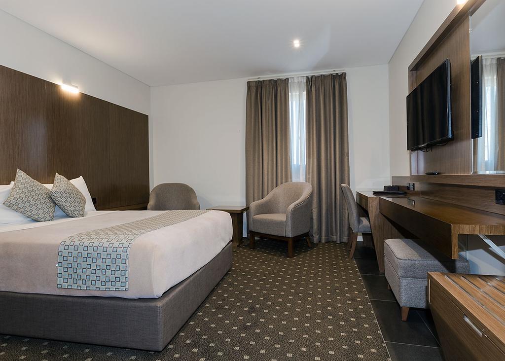 Greenacre NSW Accommodation Adelaide