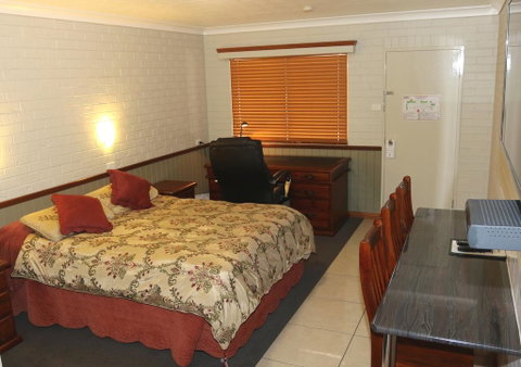 Barcaldine Country Motor Inn - Accommodation Adelaide 2