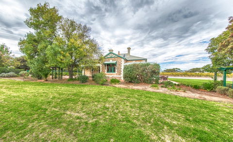 Barossa Vineyard Guesthouse - Accommodation Adelaide 1
