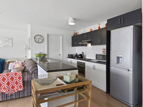 Beach Fun - 11 Broadbeach Drive - Accommodation Adelaide 3