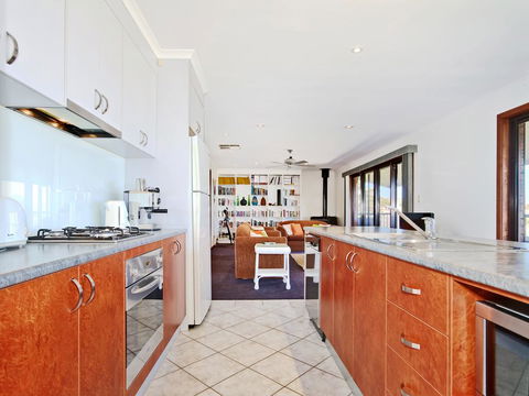 Beach House At Moana - Accommodation Adelaide 2