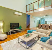 Beach Road Holiday Homes - Accommodation Adelaide