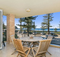 Beachfront on Golden Mile - Accommodation Adelaide