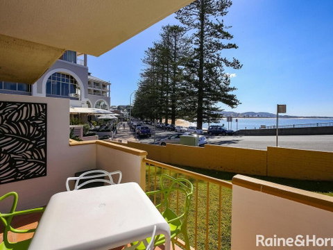 Beachfront Terrigal - 4/24 Terrigal Espl - Accommodation Adelaide 1
