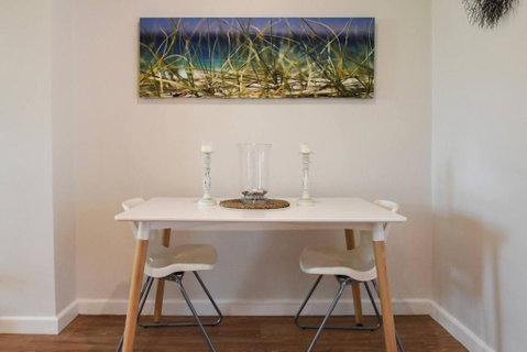 Resort-style Coastal Living With Balcony & Pool - Accommodation Adelaide 2