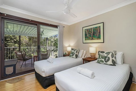 Riverfront Oasis In Elanora - Accommodation Adelaide 3